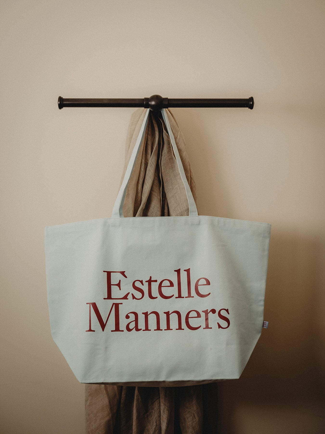 'Estelle Manners' Tote Bag